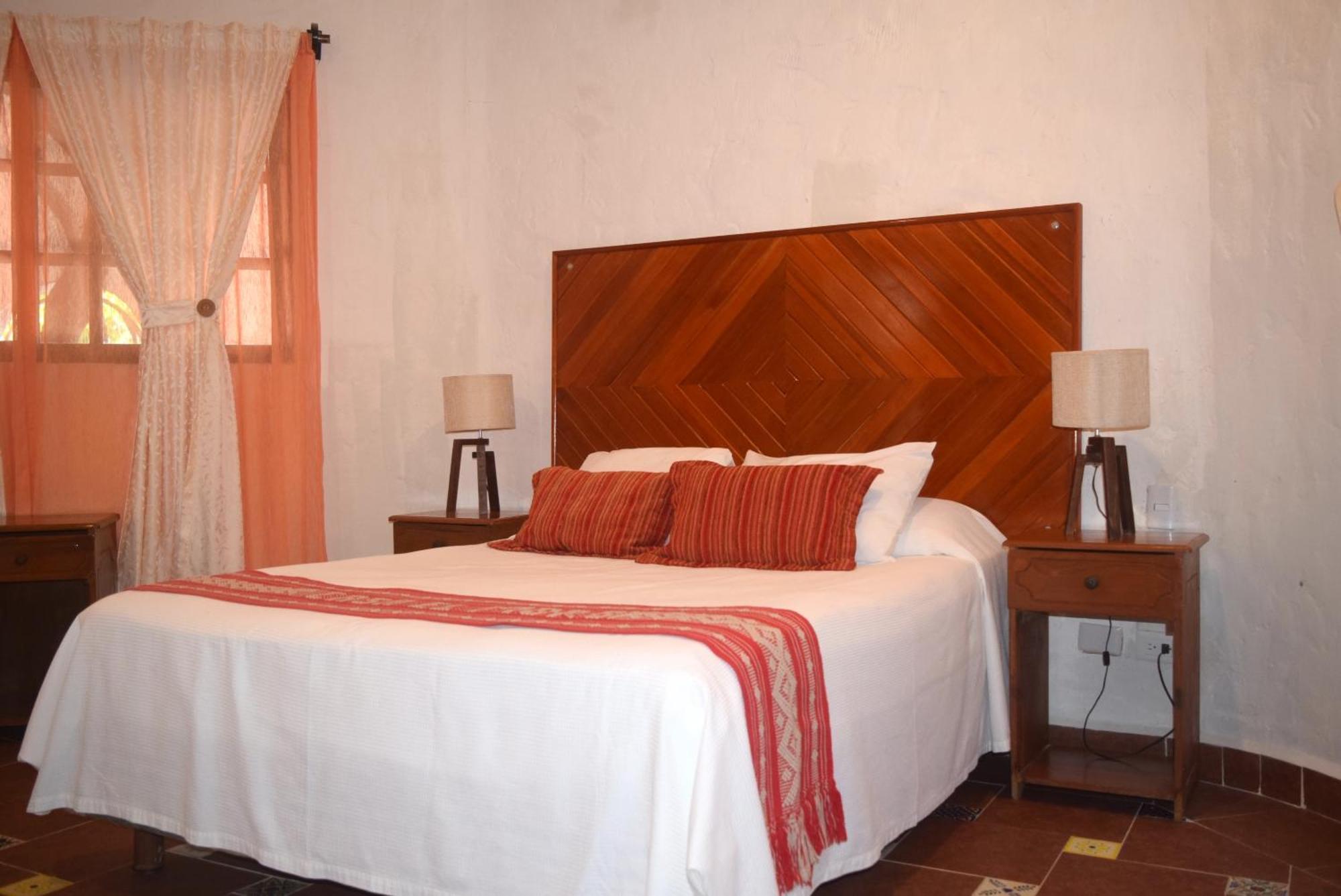 Hotel El Moro 3*